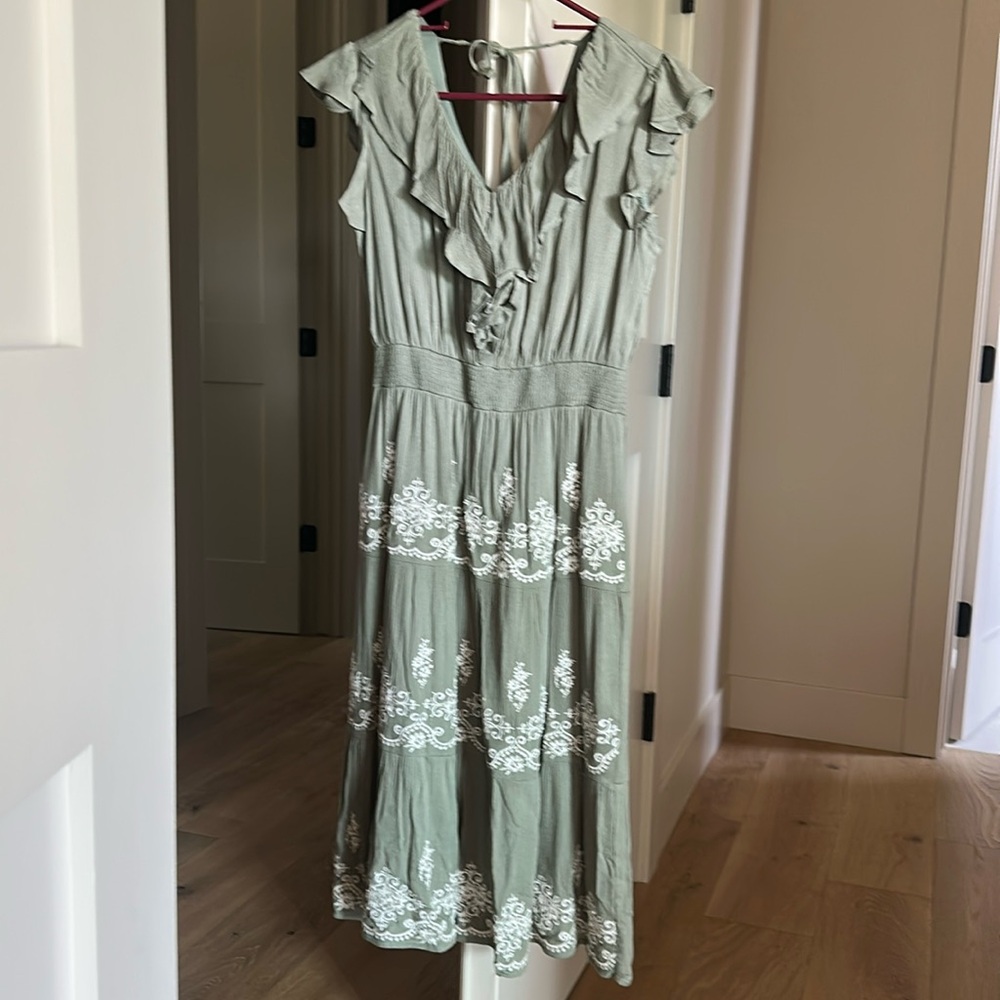 Elegant Green Ruffle Dress